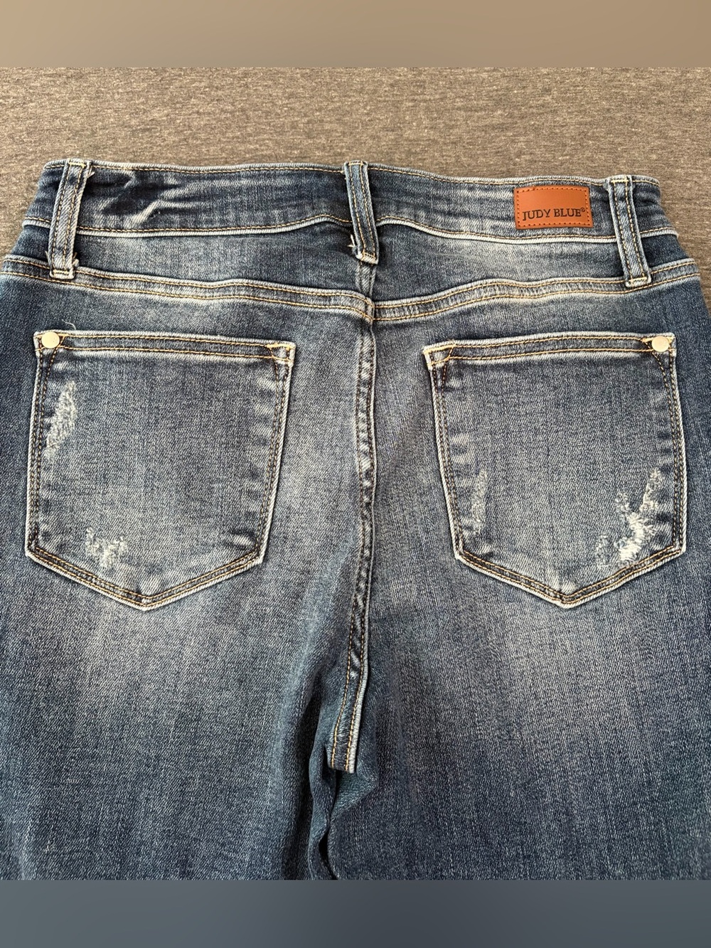 Judy Blue Mid-Rise Distressed Boyfriend Jeans - Picture 10 of 12